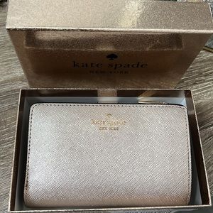 Kate Spade medium bifold wallet
